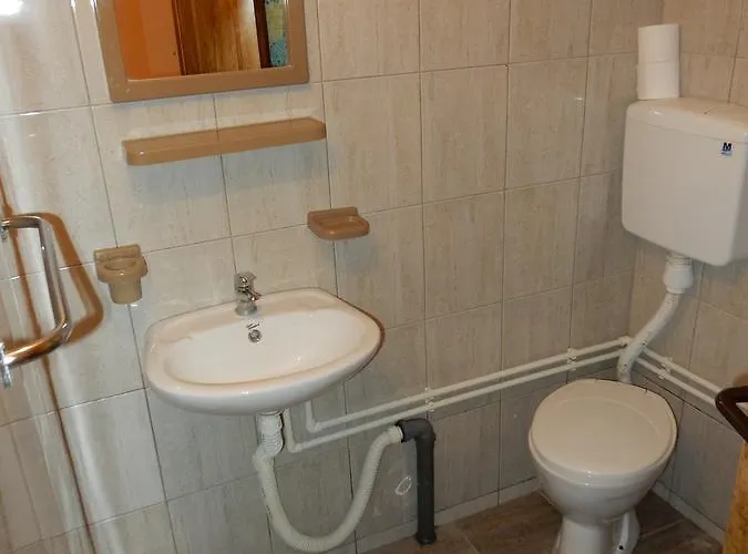 Bed & Breakfast Panorama Lomnica 3*