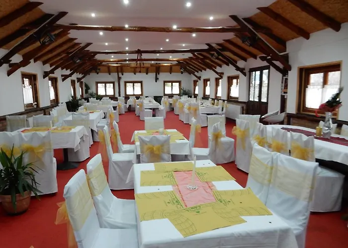 Bed & Breakfast Panorama Lomnica 3*