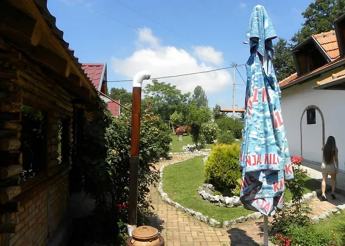 Bed & Breakfast Panorama Lomnica 3*