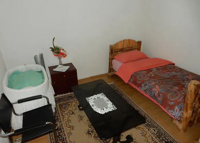 Bed & Breakfast Panorama Lomnica 3*