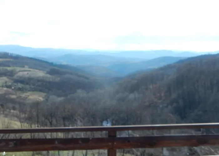 Bed & Breakfast Panorama Lomnica 3*