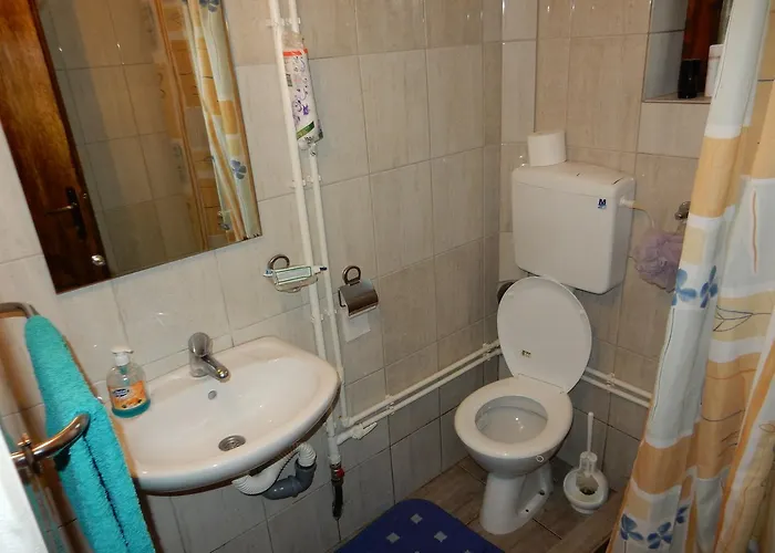 Bed & Breakfast Panorama Lomnica 3*